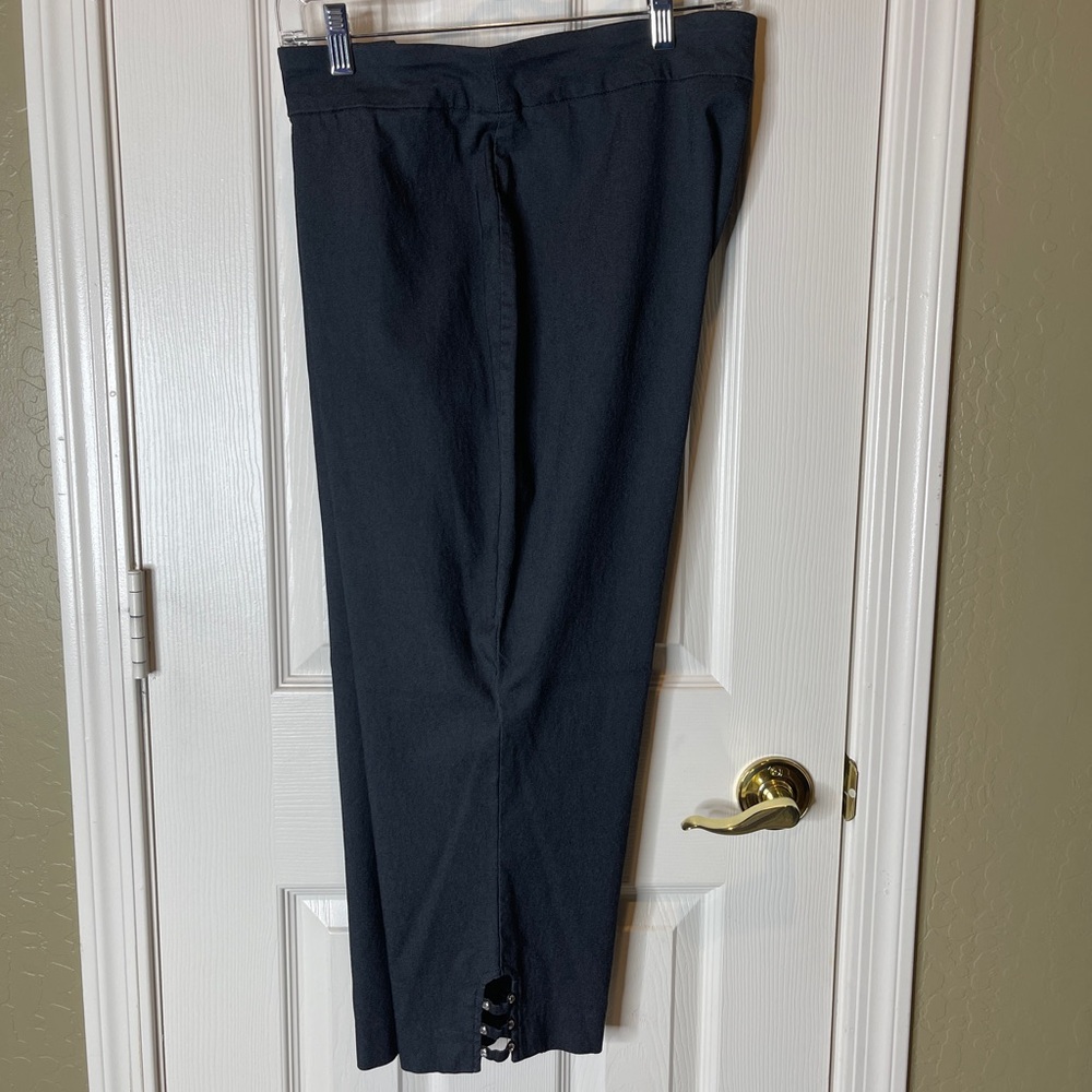 JM Collection Denim Gray Capri Pants